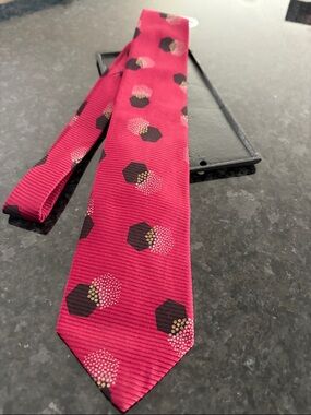 Vintage Giorgio Armani Fuchsia Silk Tie with Black & Gold Motif